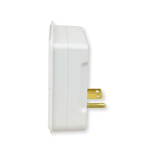 OSKOS 3 Outlets Wall Outlet with 2.4A USB Charger (1A1C), 1000J Surge Protector, Wall Tap, 15A/120V/1800W, Swivel Safety Cover, UL Listed