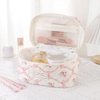 uekeboag Large Travel Quilted Makeup Bag for Women, Floral Cotton Cosmetic Bag, Coquette Aesthetic Floral Toiletry Organizer Bag