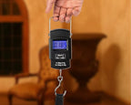 Hyindoor Portable Luggage Scale 50kg/110lb Electronic Digital Suitcase Weight Scale Travel Bag Hanging Weighing Scale
