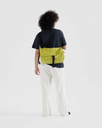 BAGGU Nylon Messenger Bag