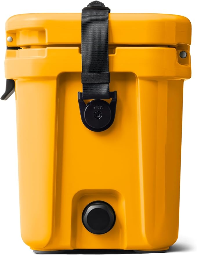 YETI Roadie 15 Hard Cooler with DoubleDuty Shoulder Strap