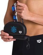 ARENA Swim Goggle Case for Swimmers Protective Hardcover Carrying Case with Clip for Backpacks, Storage and Transport, Black/White/Royal