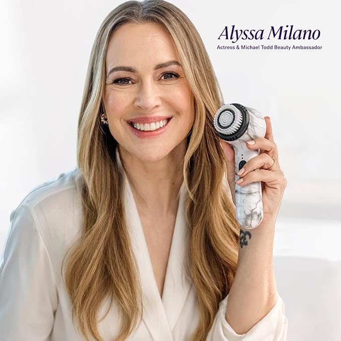 Michael Todd Beauty Soniclear Allure 2026 Reader’s Choice Award Winner Facial Cleansing + Exfoliation Brush System with Antimicrobial Protected Bristles, 4 Speeds, Serum Infusion Head + Travel Case