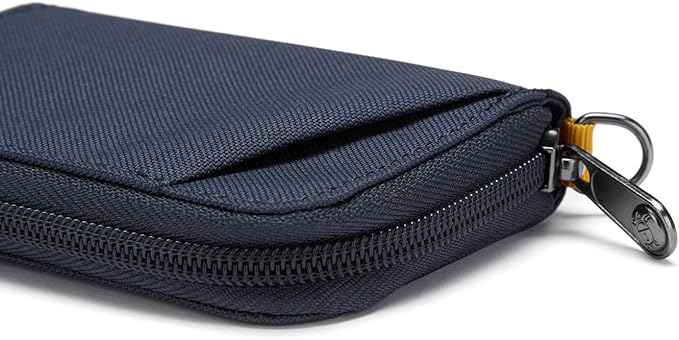 Pacsafe RFIDsafe Card Wallet