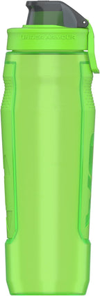 Under Armour 32oz Playmaker Squeeze Water Bottle | Squeeze
