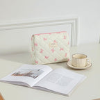 uekeboag Large Travel Quilted Makeup Bag for Women, Floral Cotton Cosmetic Bag, Coquette Aesthetic Floral Toiletry Organizer Bag