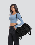 Quilted Travel Duffle Bag for Women Medium Weekender Bag Puffer Overnight Bag Large Soft Puffy Duffel Bag Carry-On Gym Bag Lightweight Personal Item Travel Bag for Trips Business Sport Airplane