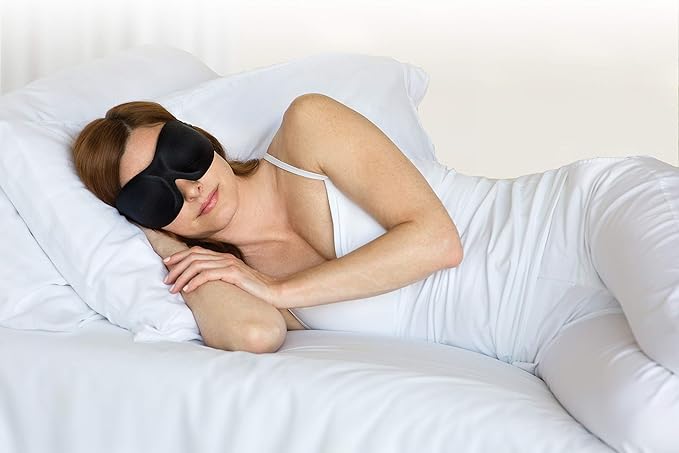 Bucky 40 Blinks No Pressure Printed Eye Mask for Travel & Sleep, Geo Tri, One Size