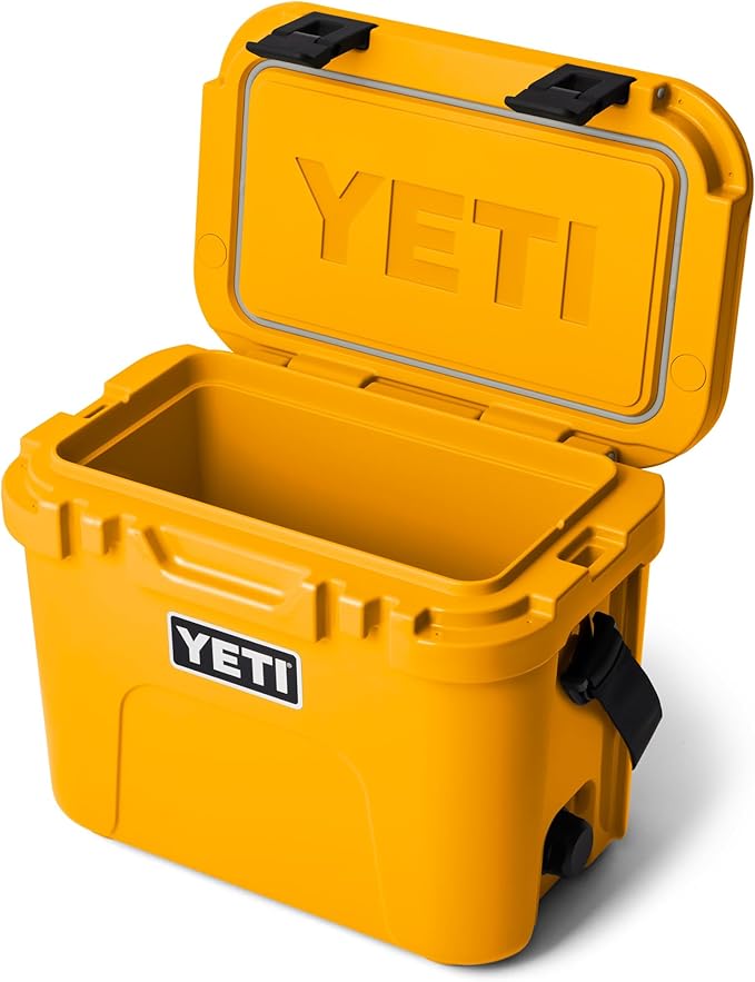 YETI Roadie 15 Hard Cooler with DoubleDuty Shoulder Strap
