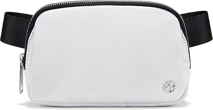 Pander Belt Bag for Women, Fashion Waist Packs, Crossbody Bags, Everywhere Belt Bag with Adjustable Strap (White).