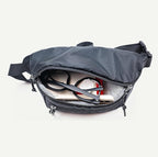 Ultralight Travel Waist Pack 2.5L, Large Water Resistant Fanny Pack for Men & Women.
