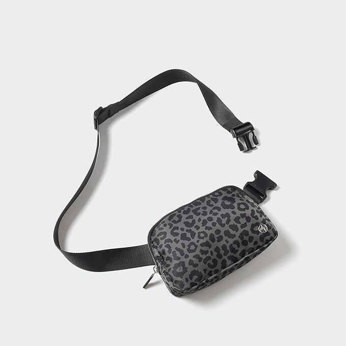 Pander Everywhere Belt Bag for Women, Fashion Waist Packs, Crossbody Bags with Adjustable Strap (Grey Leopard)