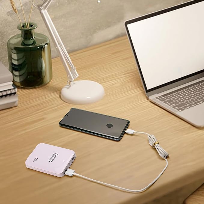 4AA Operated Battery Powered Phone Charger Holder, Battery Holder for Emergency Charging, Portable USB Charging Stand with 4 Battery Slots (Batteries Not Included)
