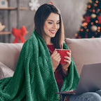 urnexttour Travel Pillow Blanket Set-3 in 1 Travel Pillow Memory Foam, Soft Travel Blanket Airplane Compact with Bag, Inner Pillowcase, Hand Luggage Belts and Backpack Clip, for Plane Car, Green