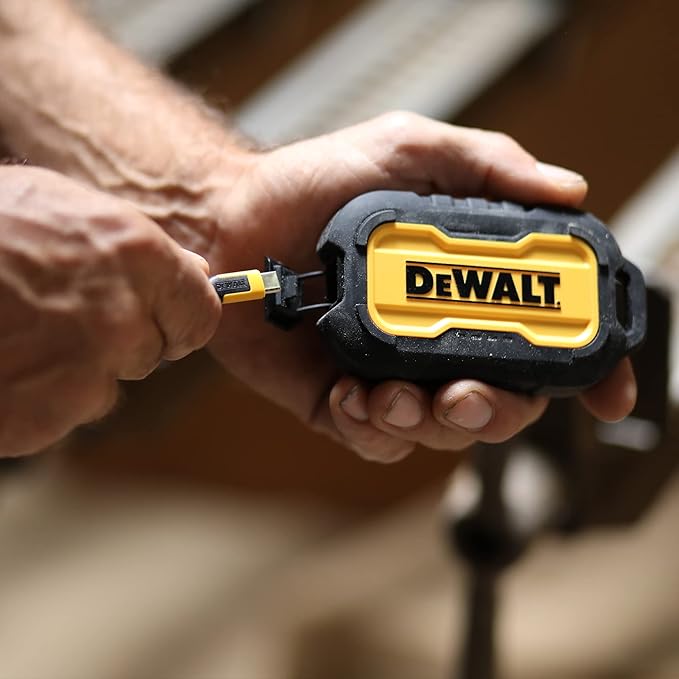 DEWALT Heavy Duty Portable Charger, Power Bank, Travel Worksite 10,000 mAh Battery Pack with USB-C Port for iPhone 17/16 Plus Pro Max, iPhone 15/14/13, Samsung Galaxy