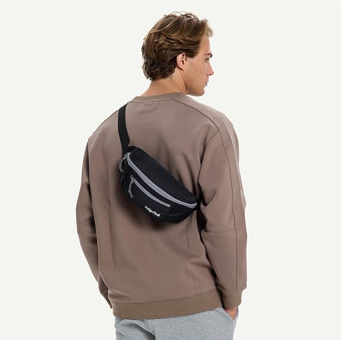 Ultralight Travel Waist Pack 2.5L, Large Water Resistant Fanny Pack for Men & Women.