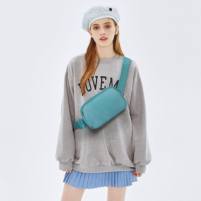 Fanny Pack Crossbody Bag for Women and Men, Belt Bag for Hiking Bum Bag with Adjustable Strap,Casual Cell Phone Pouch?Waist pack for Running Workout Sports Travel Light Blue