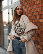 Capolo Sling Bag for Women Men Waterproof Crossbody Bags for Women Trendy Casual Fanny Pack with Convertible Shoulder Strap Chest Bag for Travel Hiking(Leopard, Medium)