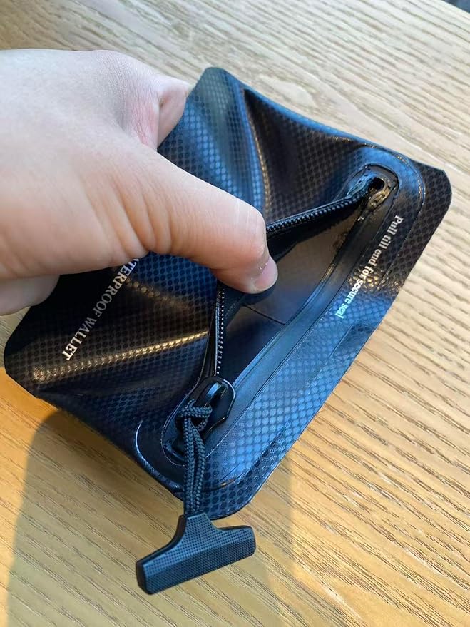 Heavy Duty Airtight Wallet Submersible Waterproof Wallet Protection for Keys, Cards