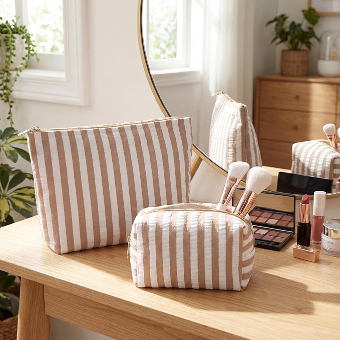 Huhumy 2 Pcs Makeup Bag Set Cute Cosmetic Pouch for Women Seersucker Travel Toiletry Bag Preppy Small Makeup Purse Pouch Aesthetic Skincare Brushes Storage Organizer for Valentine Women(Khaki Wide)