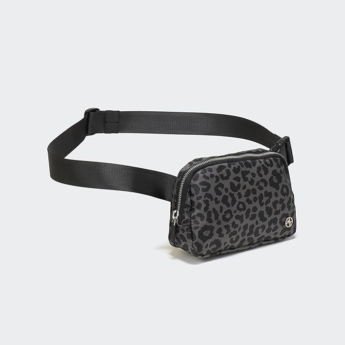 Pander Everywhere Belt Bag for Women, Fashion Waist Packs, Crossbody Bags with Adjustable Strap (Grey Leopard)