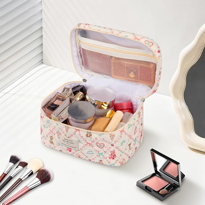 Gosect Large Makeup Bag, Cute Cosmetic Bag for Women Girls, Floral Coquette Aesthetic Toiletry Bag, Travel Make Up Organizer Bag(Love Bear