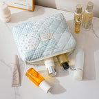 uekeboag Large Travel Quilted Makeup Bag for Women, Floral Cotton Cosmetic Bag, Coquette Aesthetic Floral Toiletry Organizer Bag