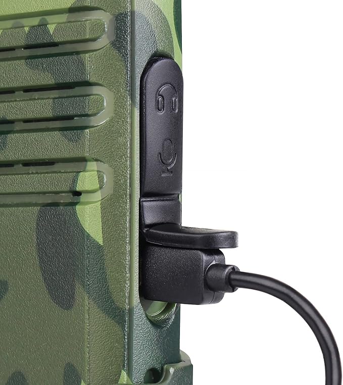 Retevis RT22 Walkie Talkies Rechargeable, Voice Activated, Emergency Alarm, Outdoor Cruise Ship ATV Hunting Skiing Handheld Two Way Radio Walkie-Talkies (4 Pack,Camouflage)