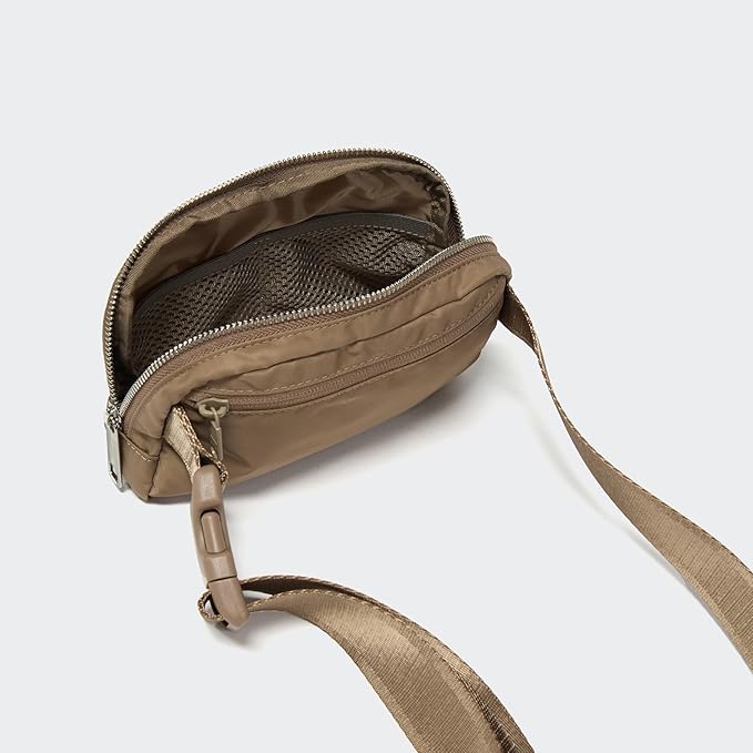 Pander Everywhere Belt Bag for Women, Fashion Waist Packs, Crossbody Bags with Adjustable Strap (Gray Brown)