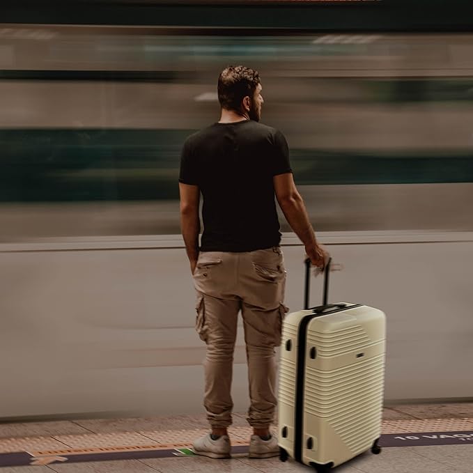 InUSA RESILIENCE Luggage with Spinner Wheels | Durable Lightweight Hardshell Suitcase, Spacious Travel Sets with Handle and Trolley | (20/24/28) 3 Piece Luggage Set | Sand