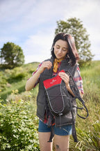 Teton Oasis/Trailrunner Hydration Backpack – Lightweight Water Pack with 2L/3L Bladder for Hiking, Running, Cycling, Biking 18L/22L Sizes – Sewn-in Rain Cover – Fits Men and Women
