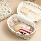 uekeboag Large Travel Quilted Makeup Bag for Women, Floral Cotton Cosmetic Bag, Coquette Aesthetic Floral Toiletry Organizer Bag