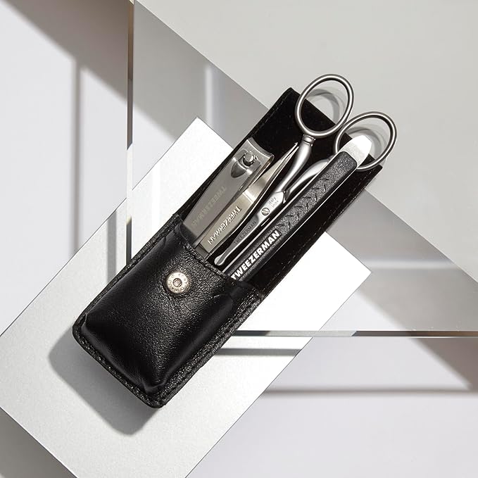 Tweezerman Essential Grooming Kit for Men
