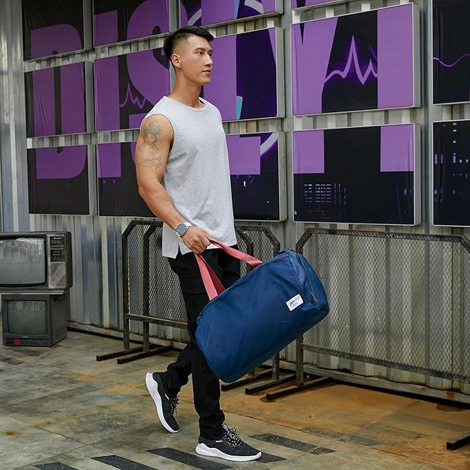 BE SMART Waterproof Mens Gym Bag with Shoe Compartment, Sports Gym Duffle Bag with Adjustable Strap for Men Women, Lightweight Large Sport Duffel Bag for Travel, Sports, Fitness(Navy Blue)