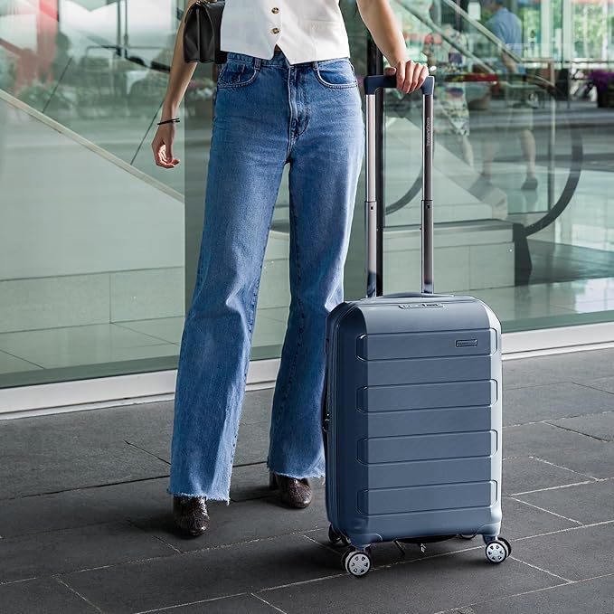 Traveler's Choice Pagosa Hardshell Expandable Luggage with Spinner Wheels, Slate Blue, 30-Inch Large