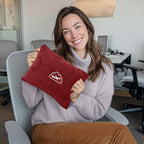 BEDELITE Travel Blanket with Bag, Ultra-Soft Jacquard Fleece Blanket with Luggage Sleeve & Backpack Clip, Airplane Blanket Travel Essentials, Burgundy