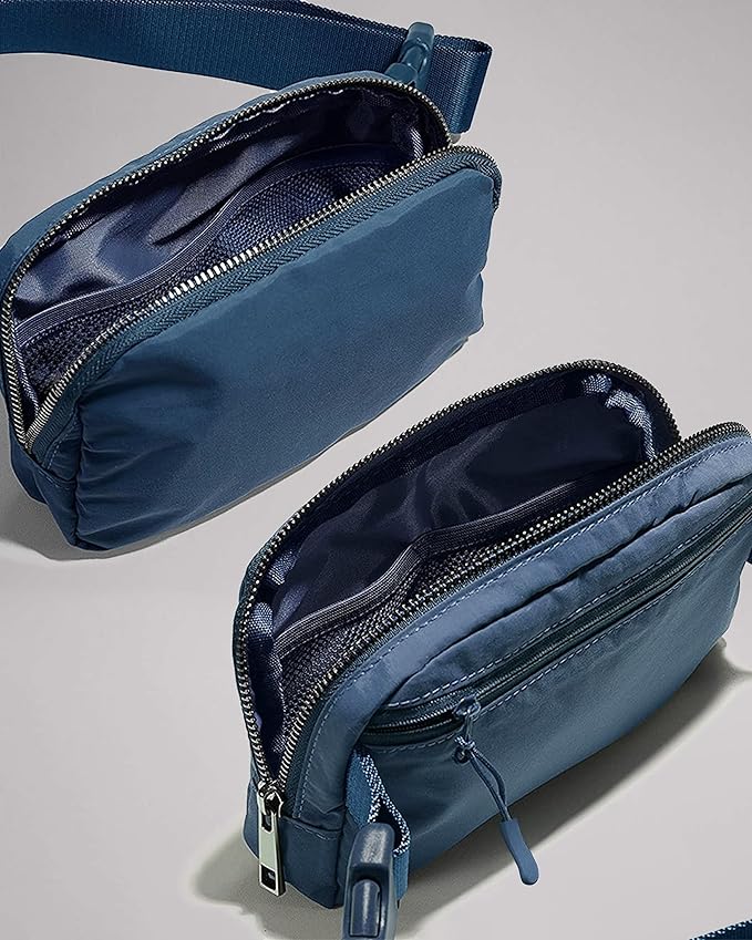 YOSHUYUKI Mini Crossbody Belt Bag - Waterproof Fanny Pack for Women, Fashionable Running Belt Pouch in Navy Blue