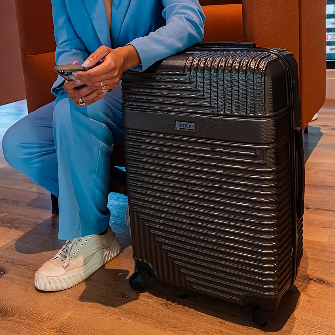 InUSA RESILIENCE Luggage with Spinner Wheels | Durable Lightweight Hardside Suitcase, Spacious Travel Bag with Handle and Trolley | 28-Inch Large Checked Luggage | Charcoal