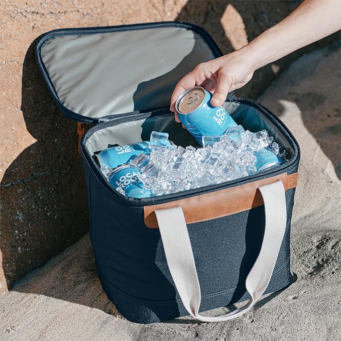 CleverMade Malibu Collapsible Cooler Bag – Small Portable Cooler Bag for Travel, Premium Foldable Insulated Cooler for Beach, Picnic & Day Trips, Holds Up to 18 Cans, Leakproof Soft Carry Cooler
