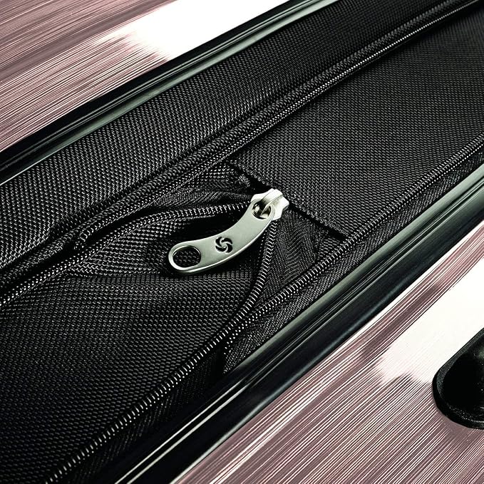 Samsonite Winfield 2 Hardside Expandable Luggage with Spinner Wheels