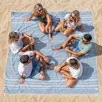 LANE LINEN Beach Towels Oversized - Picnic Blankets (82x82), Sand- Free Beach Accessories Must Haves for Family Vacations, Park Outings with Easy Carry, Quick Setup & Dry, Machine Washable – Sky Blue