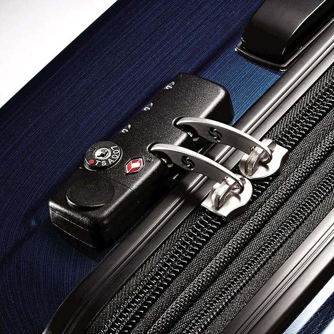 Samsonite Winfield 2 Hardside Expandable Luggage with Spinner Wheels